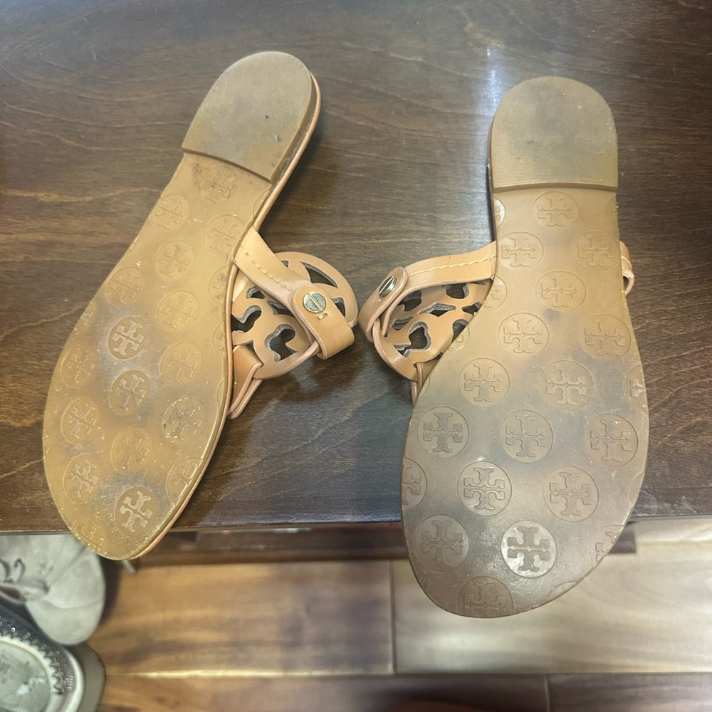 Women's Tan Leather Cutout Slide Sandals